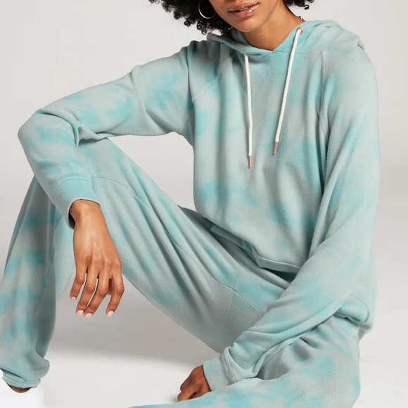 Volcom Womens Blue Fog Tie-Dye Lil Hoodie. Size Small. - Picture 4 of 7